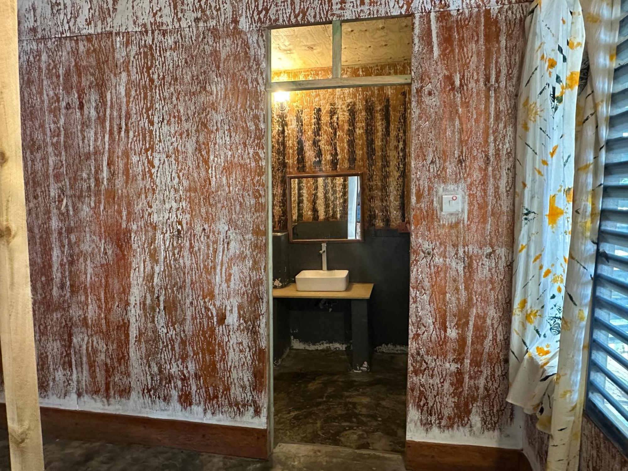 Maweni Beach Bungalows 킬린도니 외부 사진